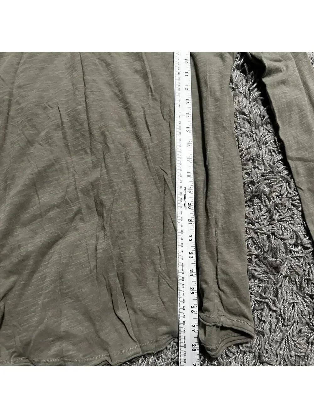 Women’s Free People Khaki Green Long Sleeve Basic Top Size  L